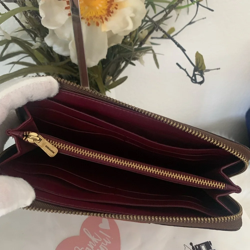Coach Signature Tan Rust Zip Around Wallet - Picture 4 of 7